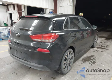 2018 Hyundai Elantra Gt z USA, uszkodzony, nr VIN KMHH35LE9JU041943